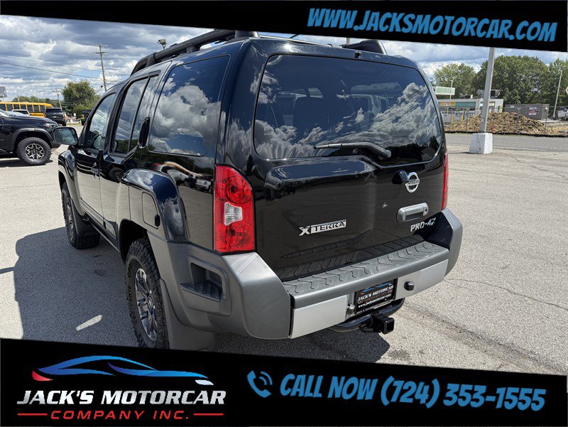 Used 2015 Nissan Xterra PRO-4X w/ Pro-4x Leather Package image 6