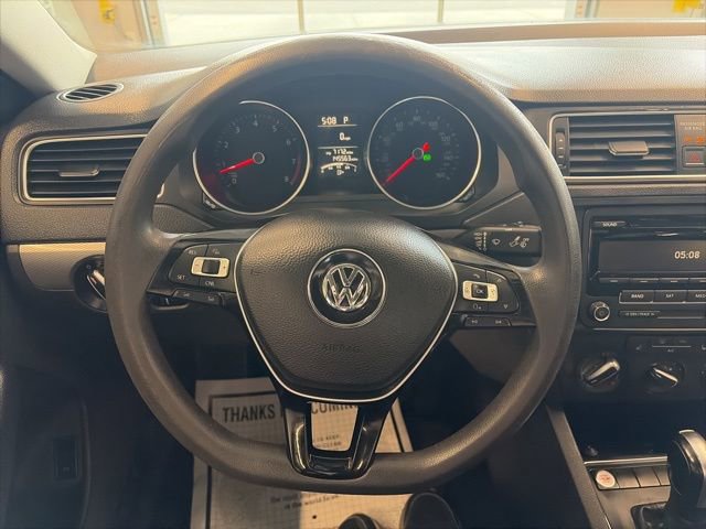 Used 2015 Volkswagen Jetta SE FWD image 16