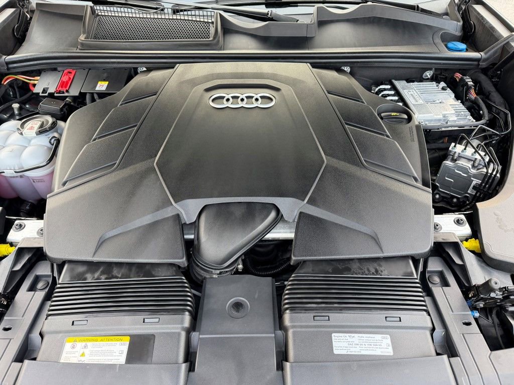 Certified 2023 Audi Q8 Premium Plus w/ Premium Plus Package image 37