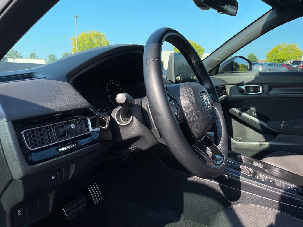 Certified 2025 Honda Civic Sport image 27