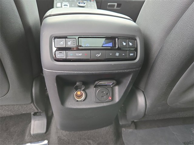 Used 2024 Hyundai Palisade Limited image 18