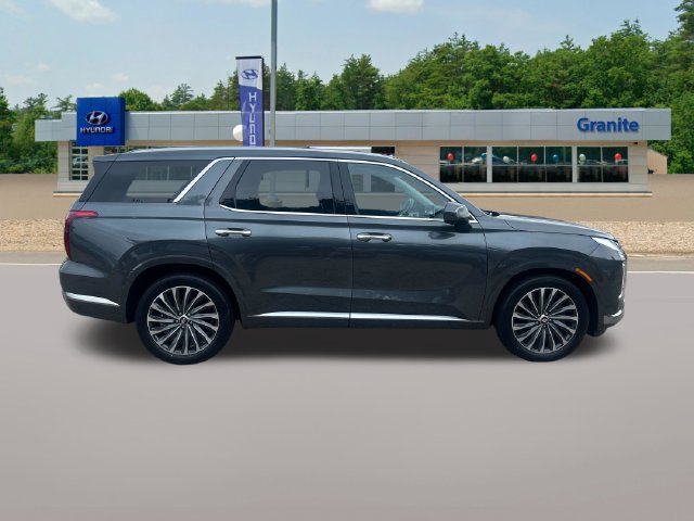 Certified 2024 Hyundai Palisade Calligraphy AWD/4WD image 6