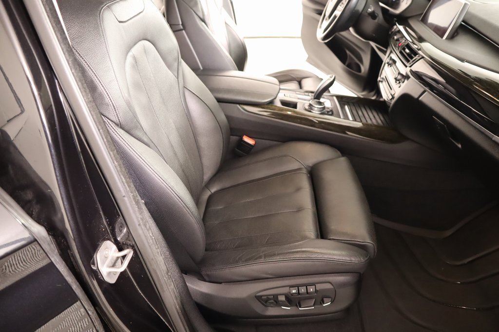 Used 2015 BMW X5 xDrive35i image 14