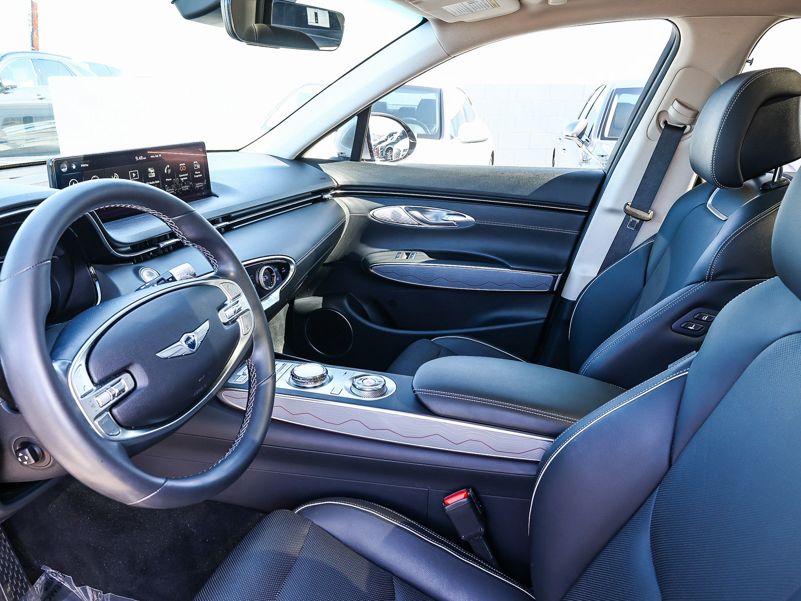 Used 2024 Genesis GV70 2.5T w/ Advanced Package AWD/4WD image 20