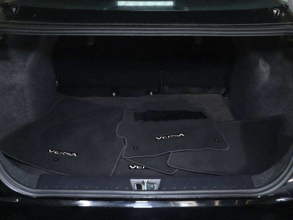 Certified 2024 Nissan Versa SR w/ Trunk Package FWD image 29