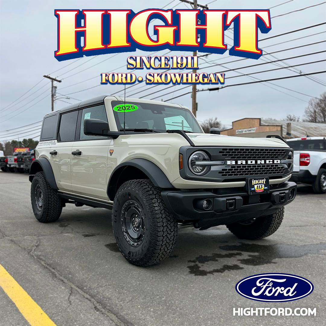 New 2025 Ford Bronco Badlands w/ Sasquatch Package AWD/4WD image 8