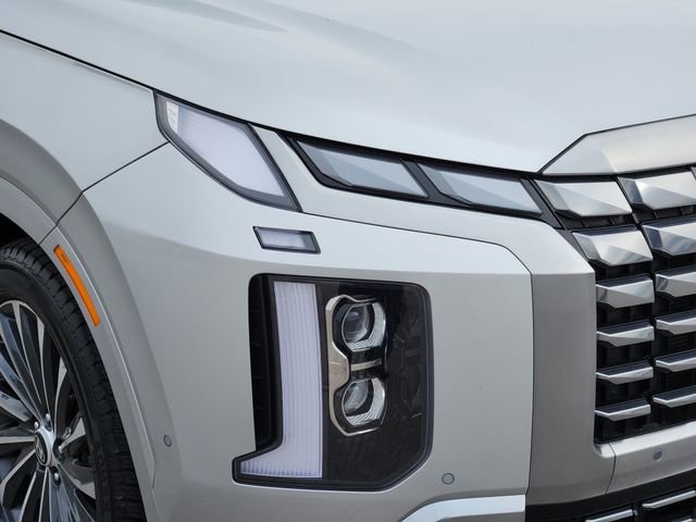 Used 2024 Hyundai Palisade Calligraphy image 9