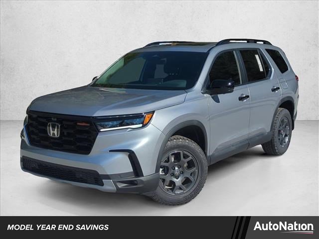 New 2025 Honda Pilot TrailSport