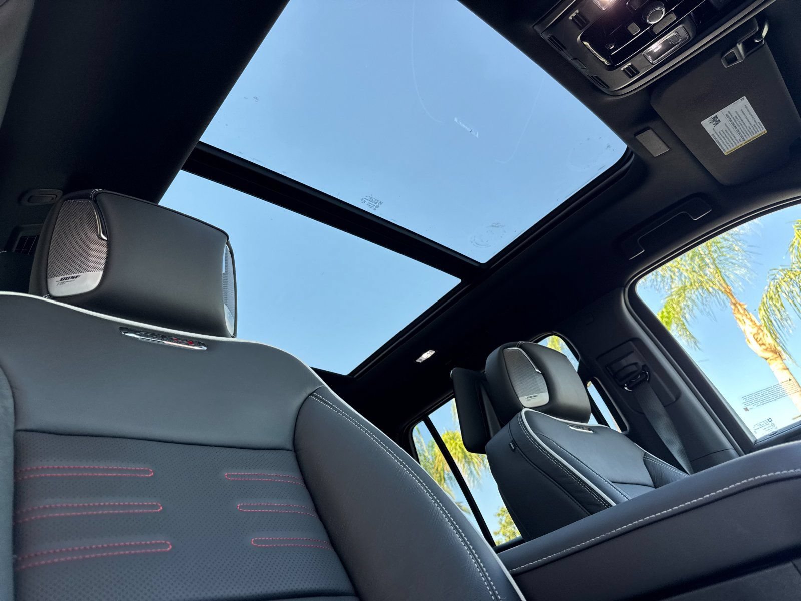 New 2026 GMC Yukon AT4 Ultimate AWD/4WD image 19
