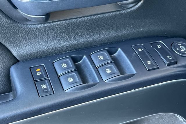 Used 2017 Chevrolet Silverado 1500 LT w/ LT Eassist Package RWD image 12