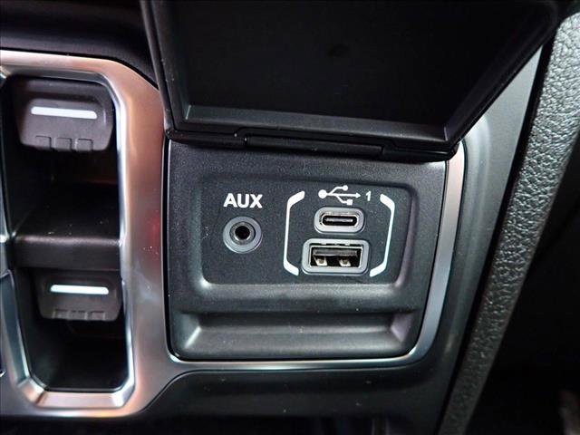 New 2025 Jeep Wrangler Sahara image 21