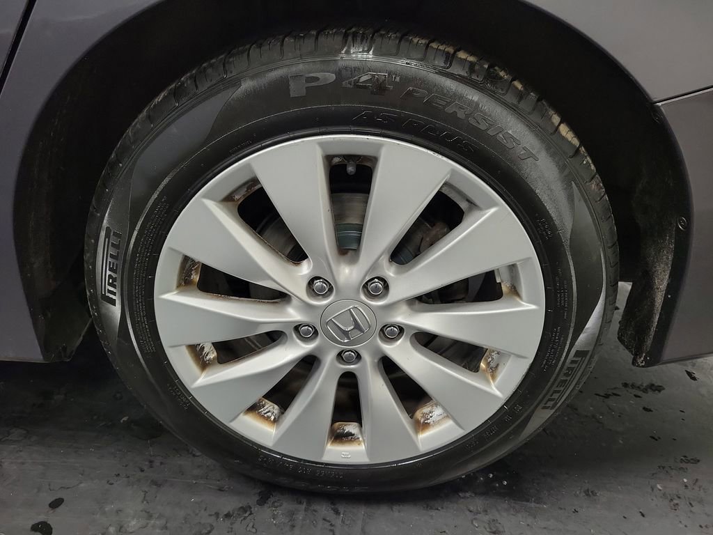 Used 2013 Honda Accord Touring image 10