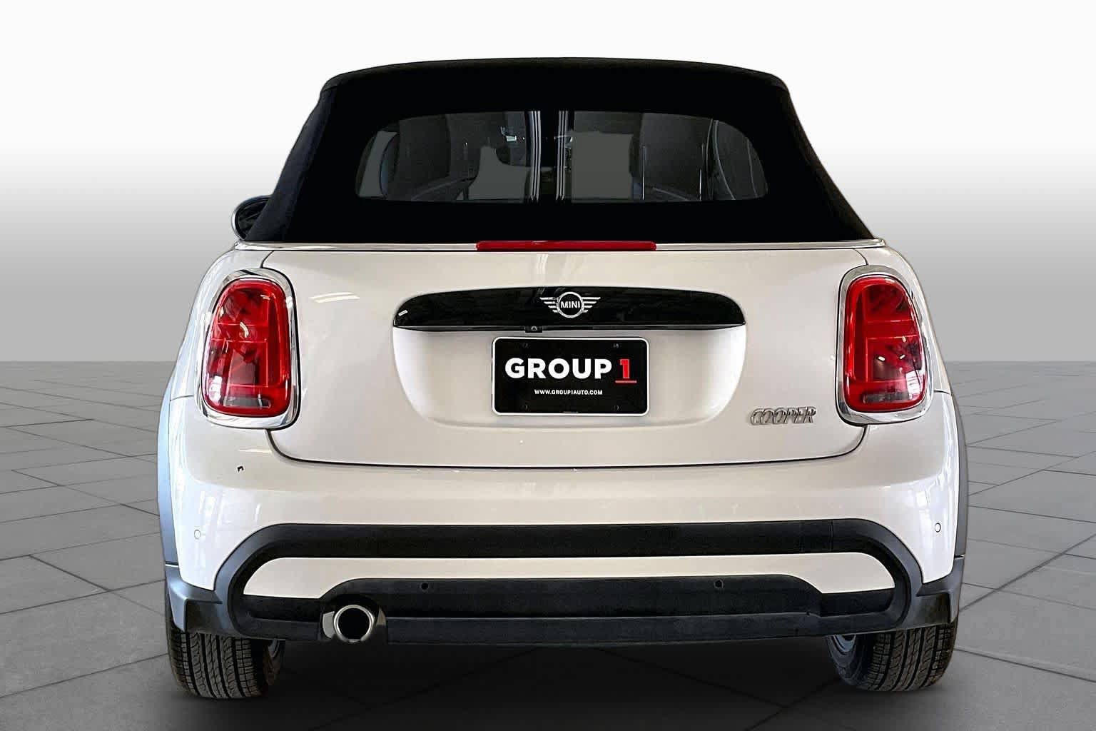 Used 2024 MINI Cooper Convertible w/ Signature Upholstery Package FWD image 4