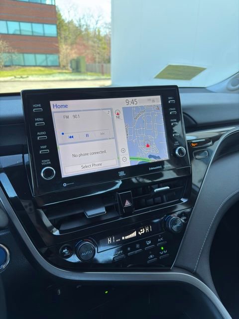 Used 2023 Toyota Camry XLE w/ Navigation Package image 13