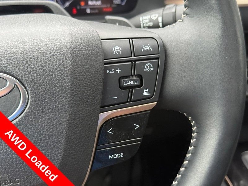 Used 2024 Toyota Crown Platinum AWD/4WD image 21