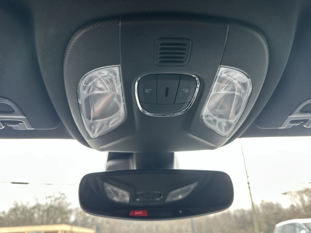 Used 2024 Jeep Compass Limited image 30