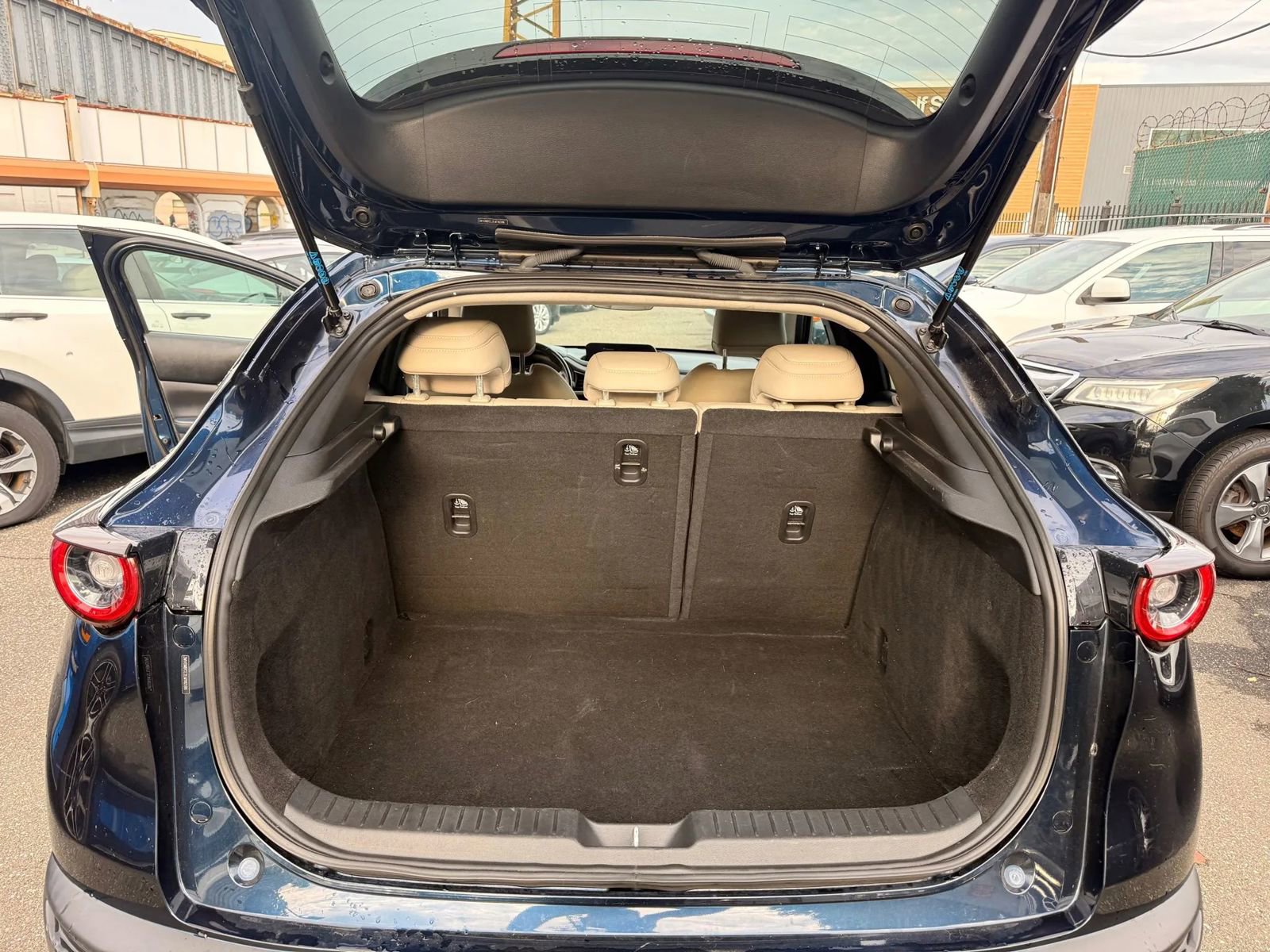 Used 2020 MAZDA CX-30 AWD w/ Select Package image 28