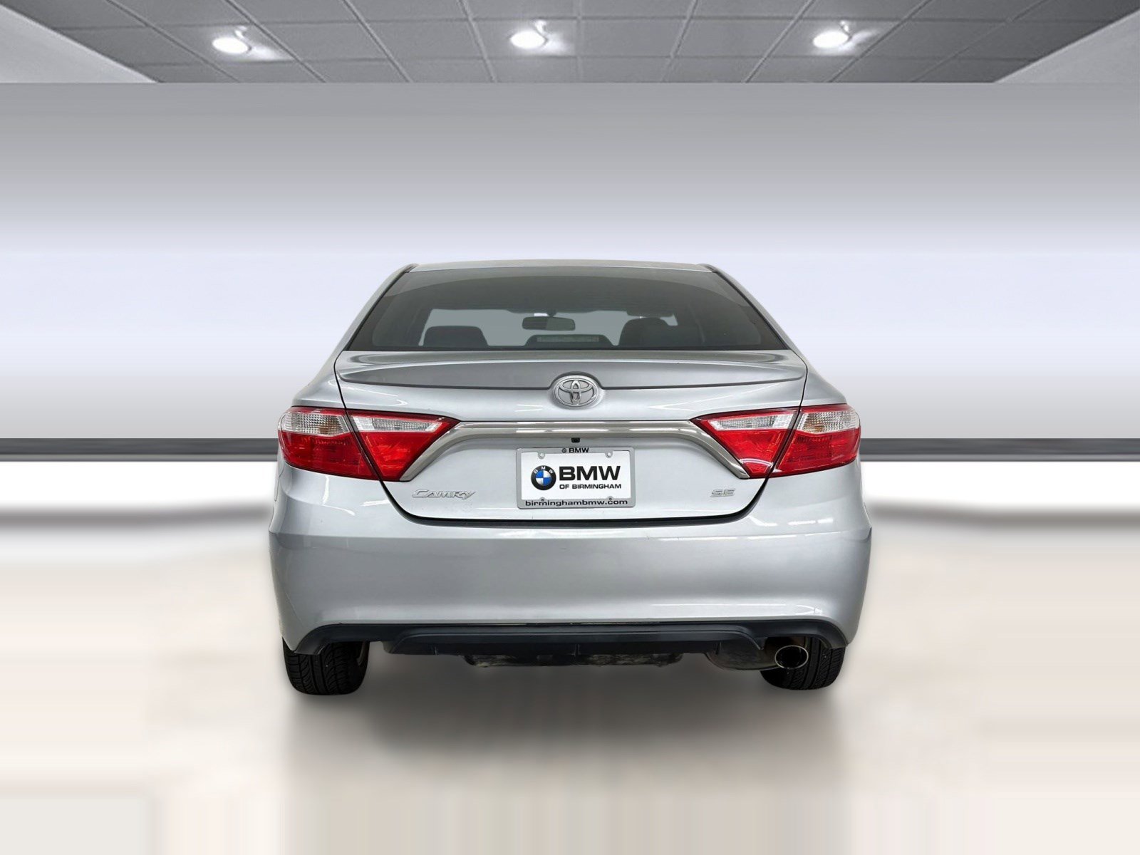 Used 2016 Toyota Camry SE image 10