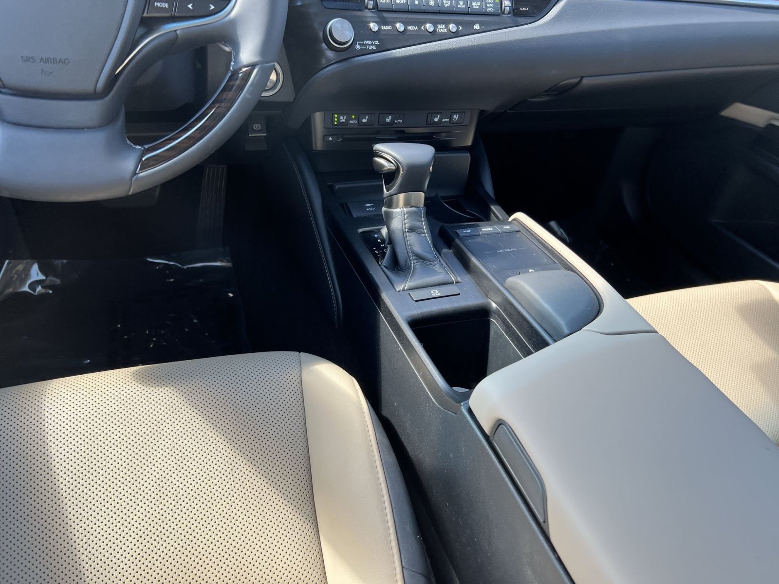 Used 2021 Lexus ES 350 w/ Premium Package FWD image 23