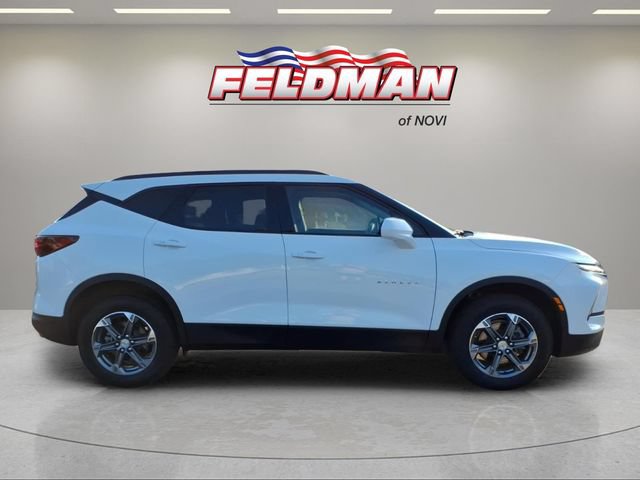 Used 2024 Chevrolet Blazer LT w/ Convenience Package FWD image 7