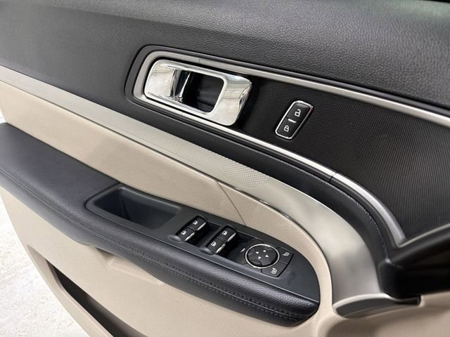Used 2018 Ford Explorer XLT w/ Equipment Group 202A image 25