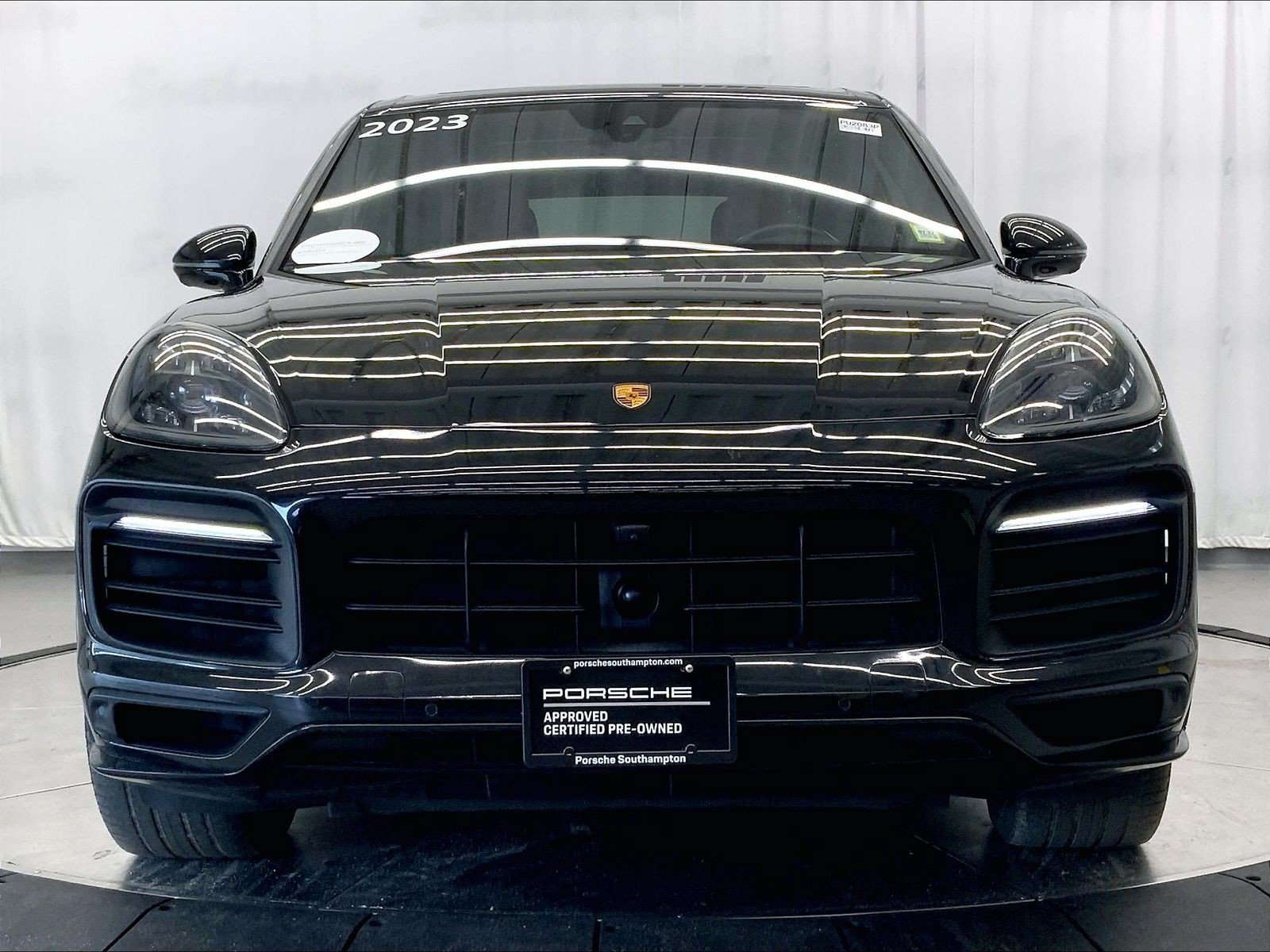 Used 2023 Porsche Cayenne GTS AWD/4WD image 10