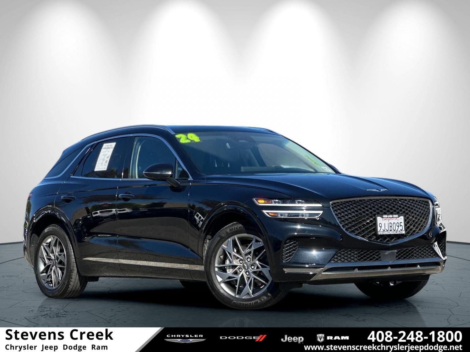 Used 2024 Genesis GV70 2.5T w/ Select Package