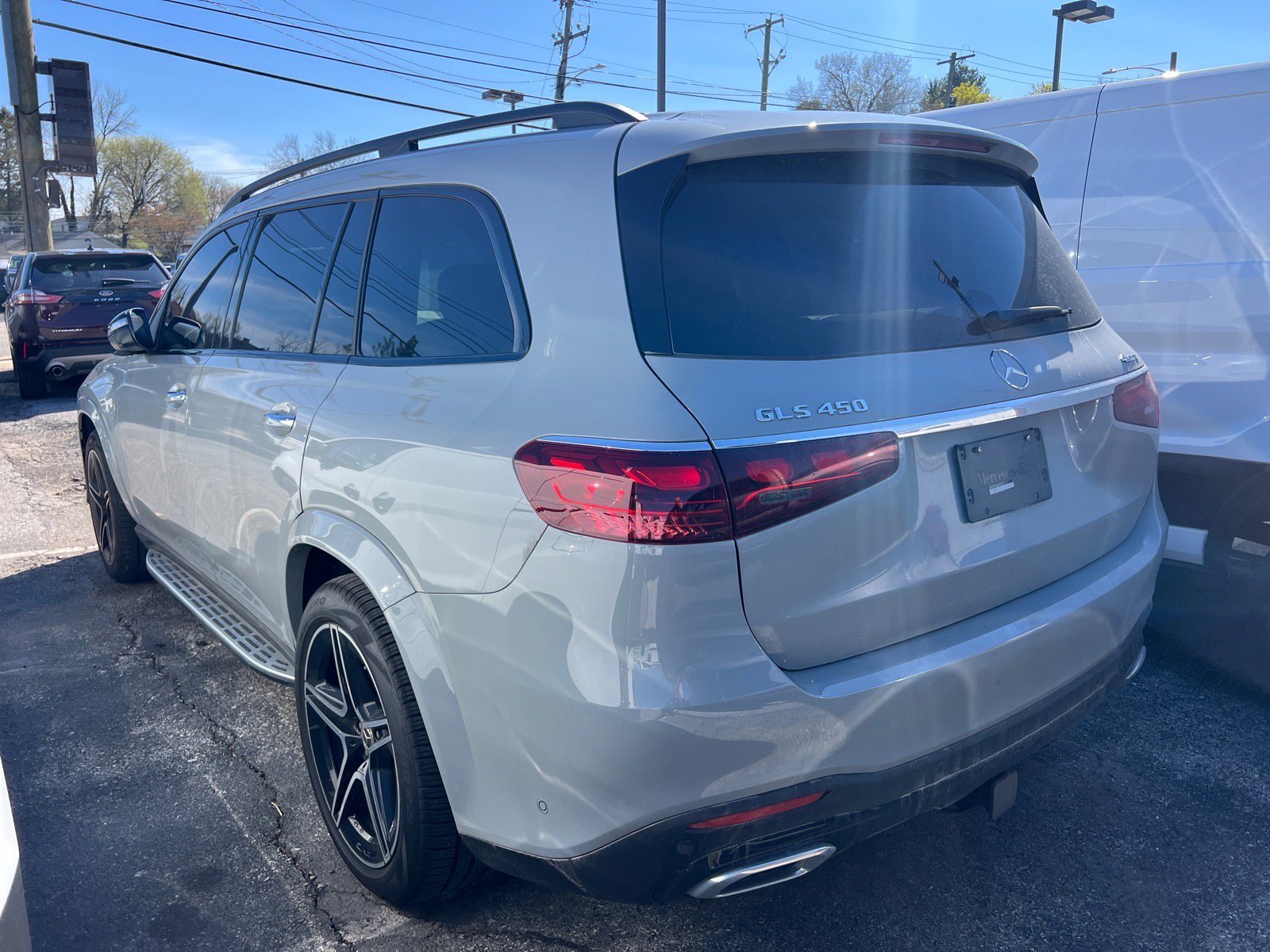 Used 2024 Mercedes-Benz GLS 450 4MATIC image 5