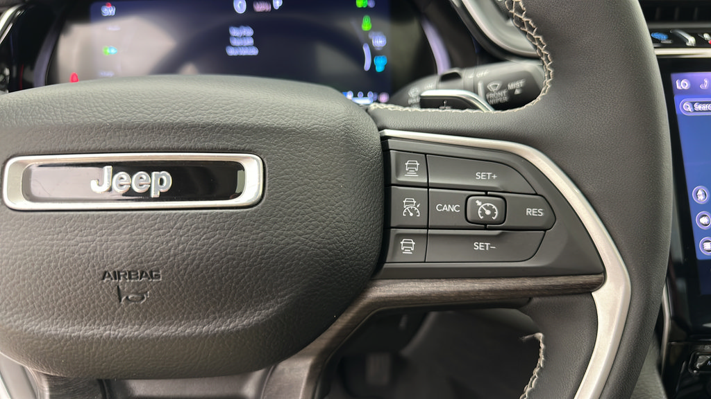 Used 2023 Jeep Grand Cherokee 4WD 4xe image 20