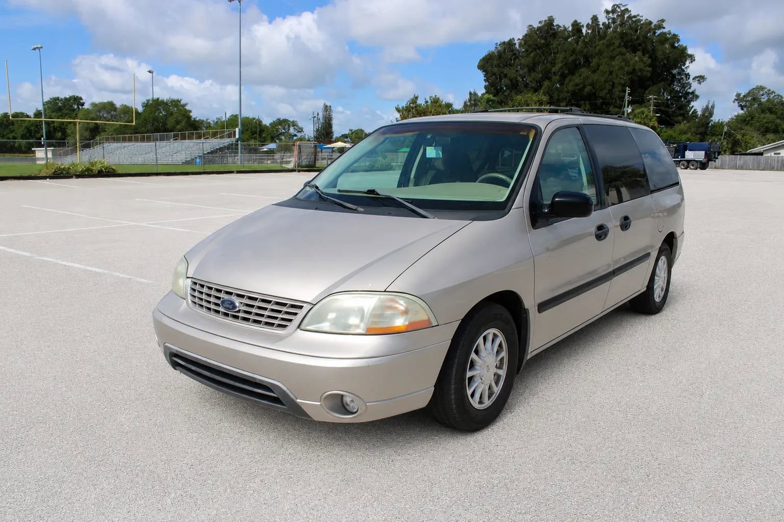 Used 2003 Ford Windstar LX
