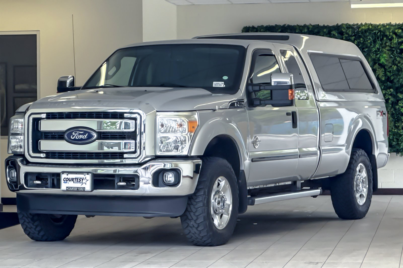 Used 2011 Ford F250 XLT w/ XLT Premium Pkg AWD/4WD image 8
