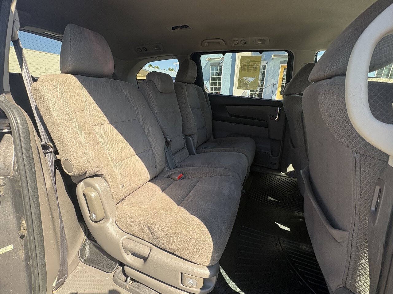 Used 2014 Honda Odyssey EX image 17