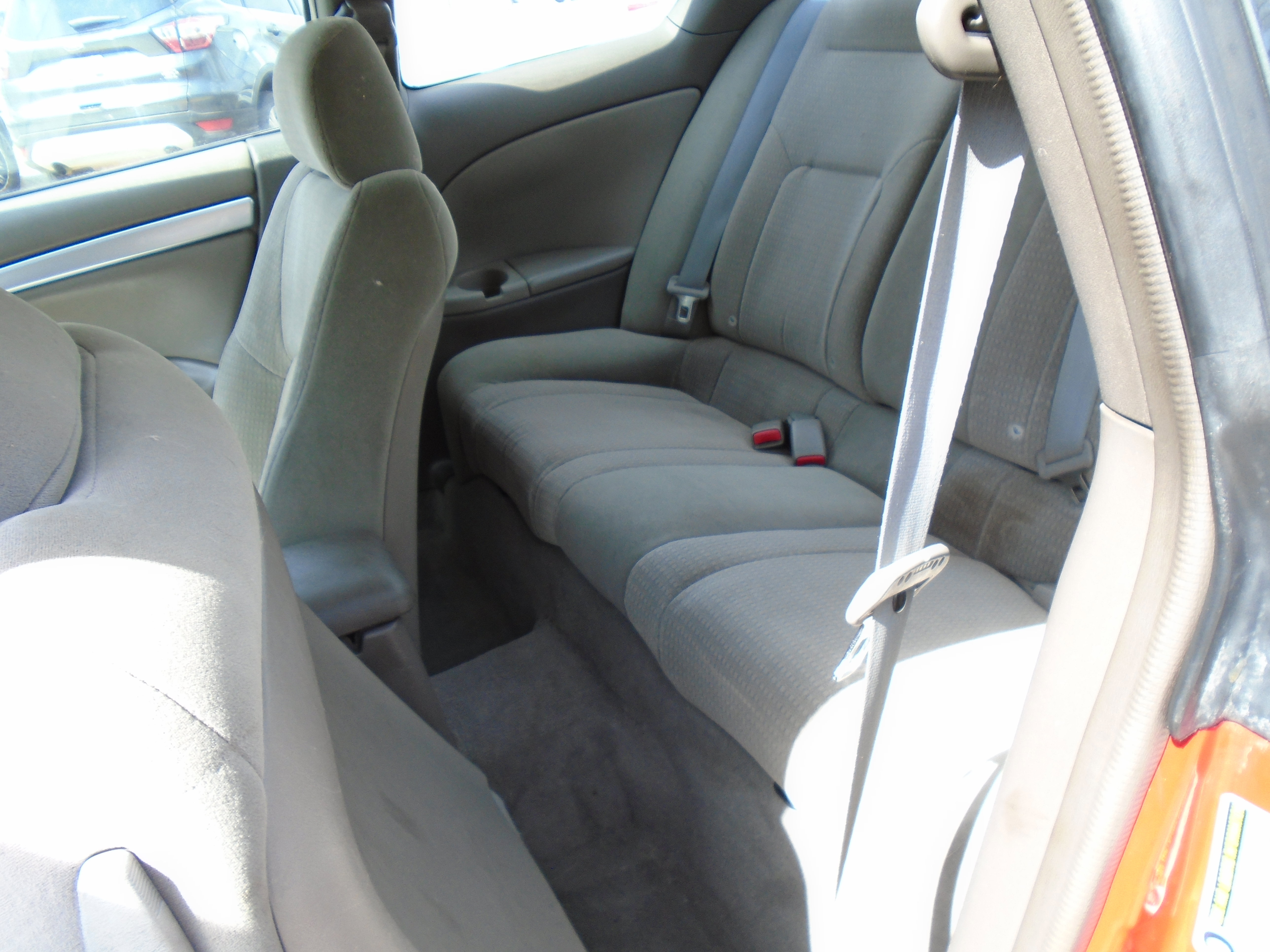 Used 2004 Dodge Stratus SXT image 8
