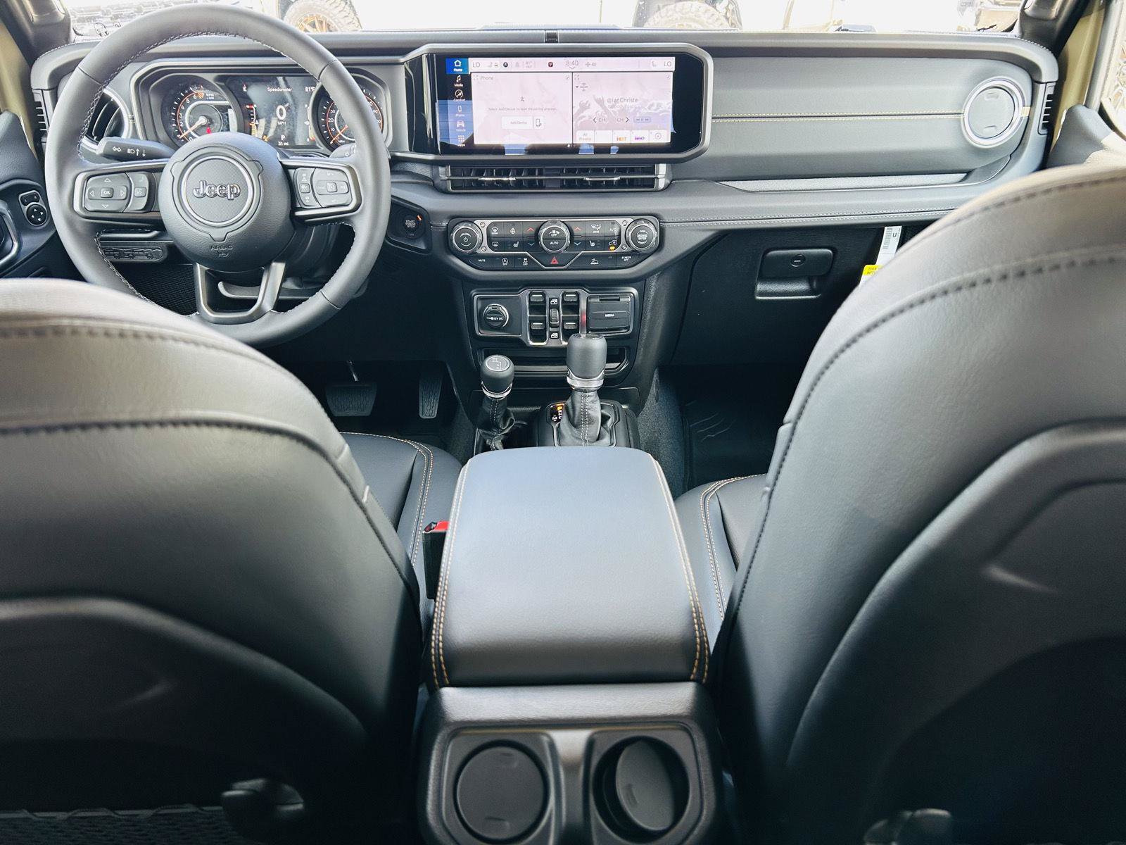 New 2026 Jeep Gladiator Sport AWD/4WD image 23