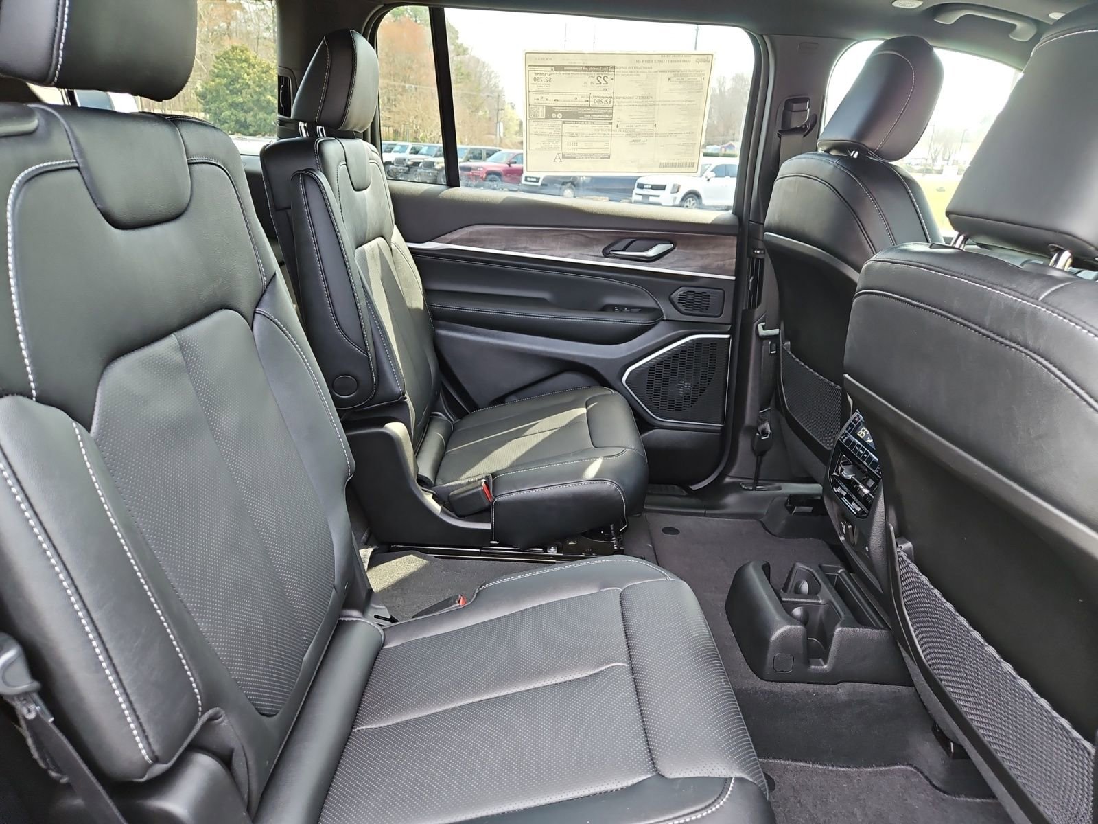 New 2026 Jeep Grand Cherokee L Limited image 17