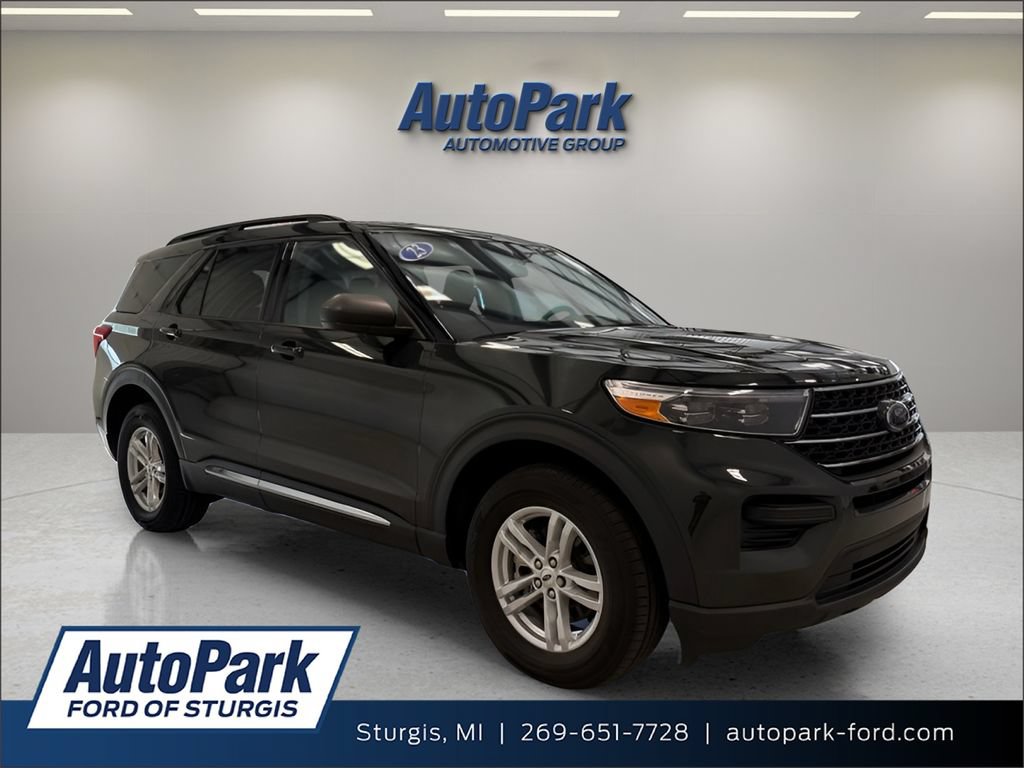 Certified 2023 Ford Explorer XLT w/ Class IV Trailer Tow Package AWD/4WD image 1