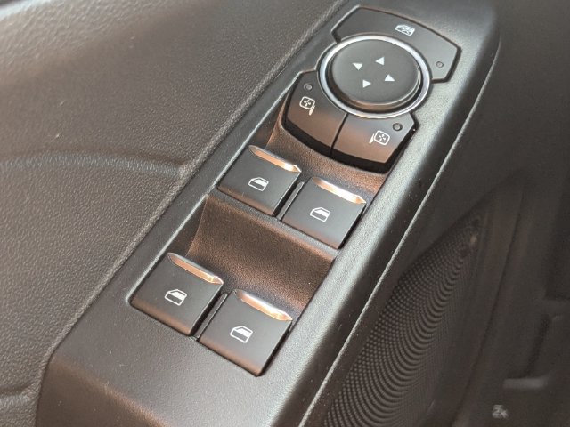 Used 2025 Ford Escape ST-Line AWD/4WD image 22