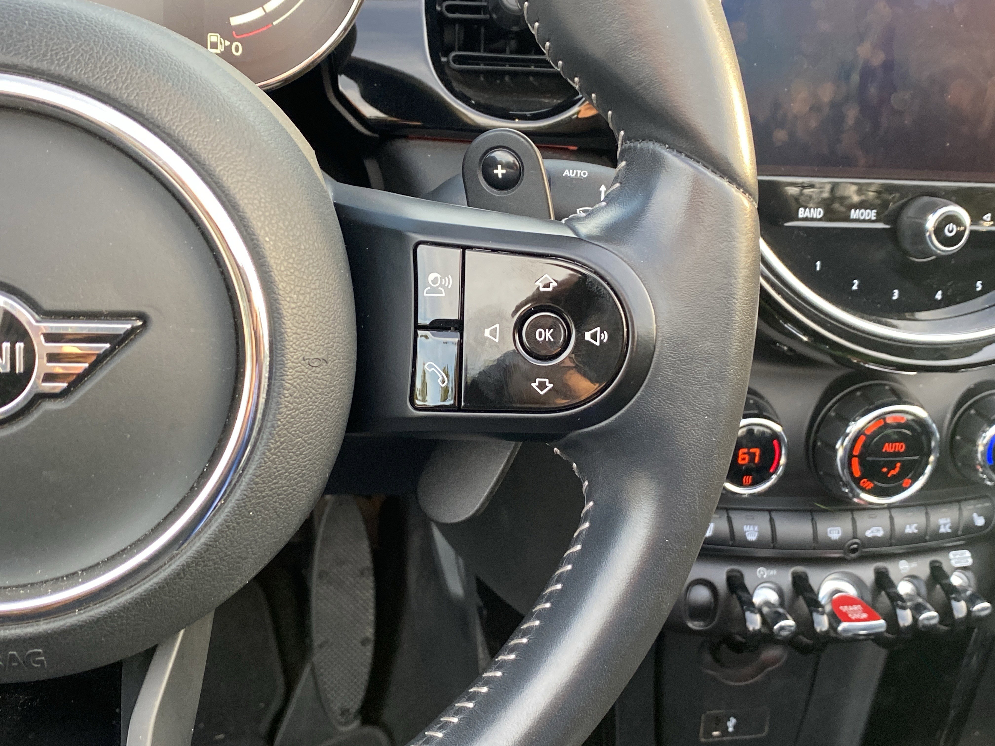 Used 2024 MINI Cooper S image 23