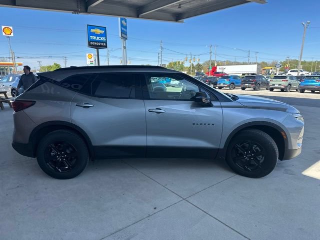 New 2026 Chevrolet Blazer LT w/ Convenience Package AWD/4WD image 5