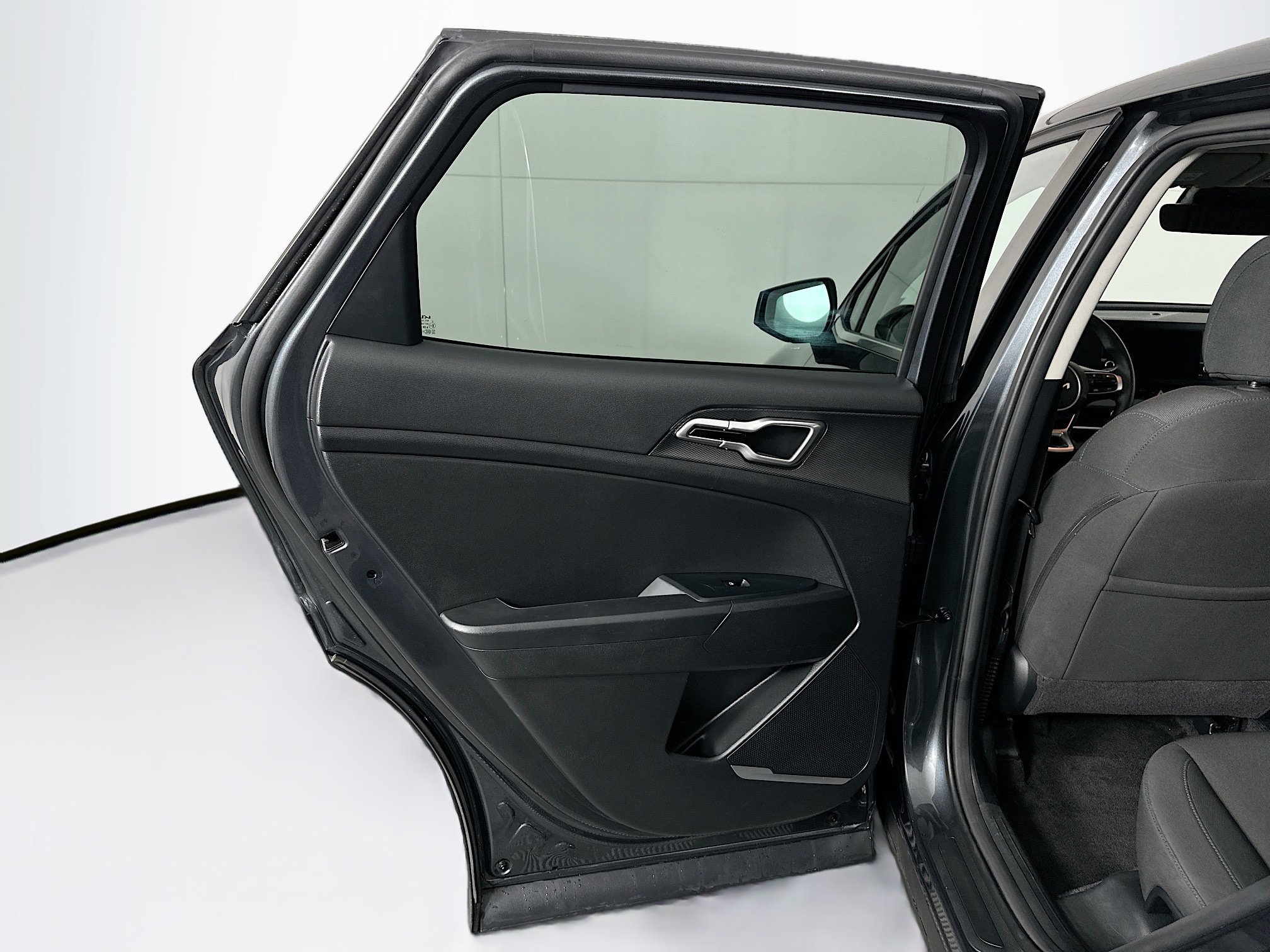 Used 2024 Kia Sportage LX image 25