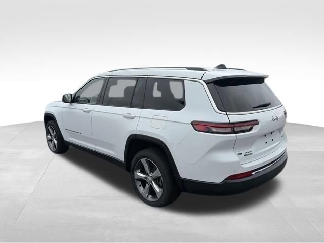 Used 2022 Jeep Grand Cherokee L Limited AWD/4WD image 3