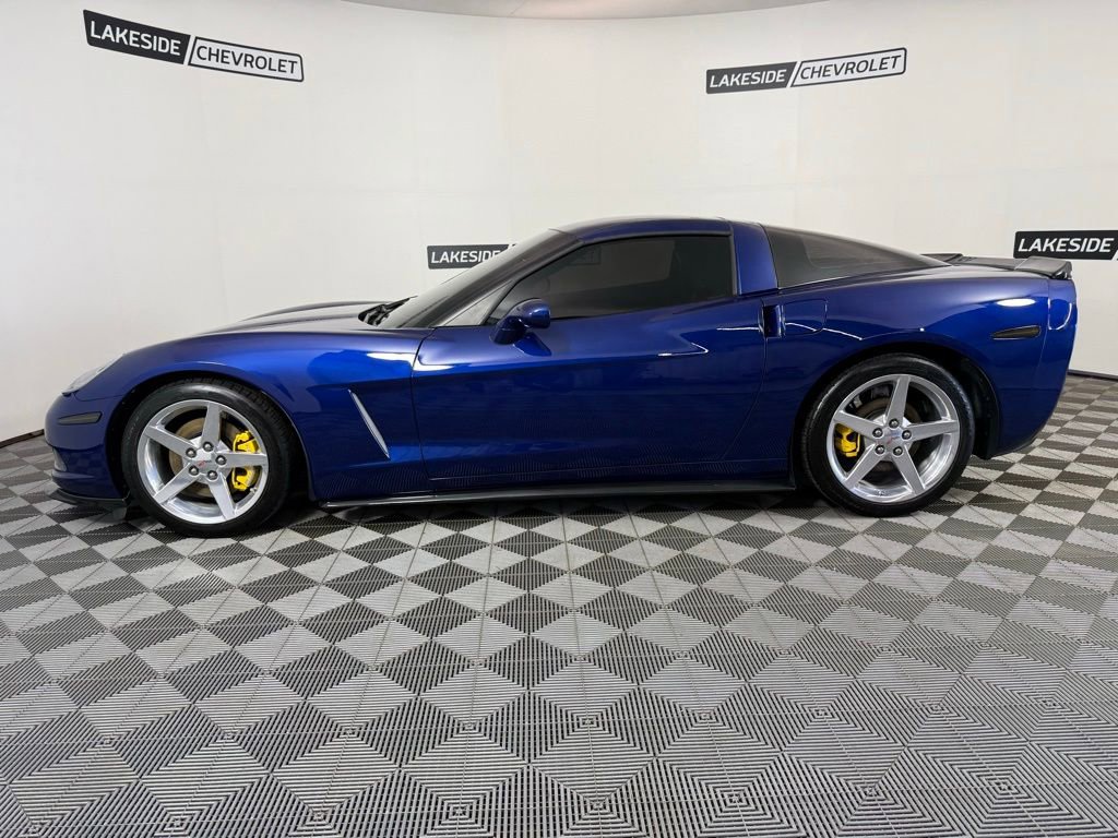 Used 2006 Chevrolet Corvette Coupe w/ Preferred Equipment Group image 3