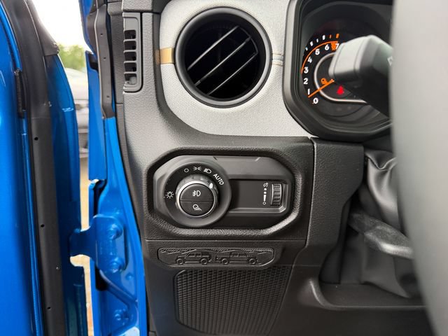 New 2026 Jeep Gladiator Sport AWD/4WD image 20