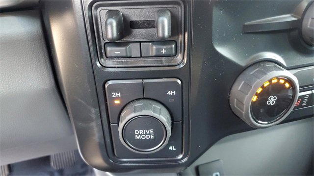 New 2026 Ford F250 4x4 Crew Cab Super Duty image 36