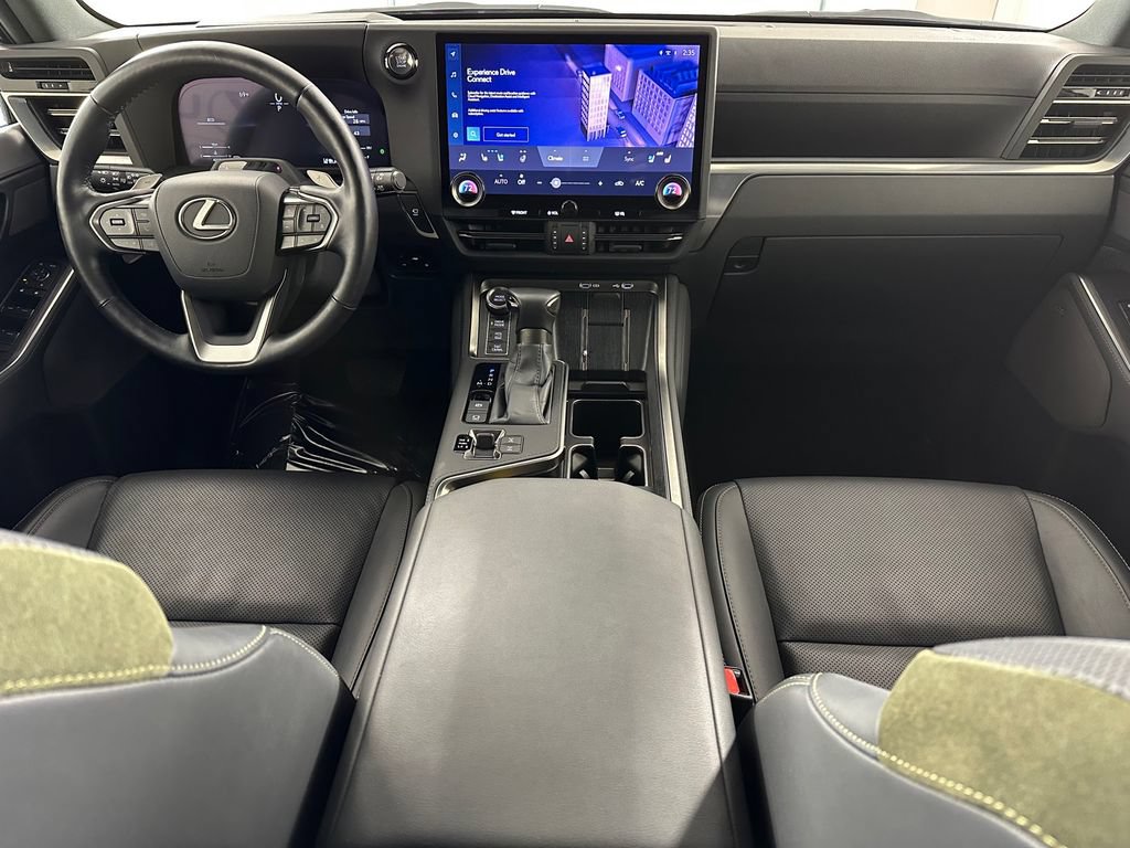 Used 2024 Lexus GX 550 AWD/4WD image 23