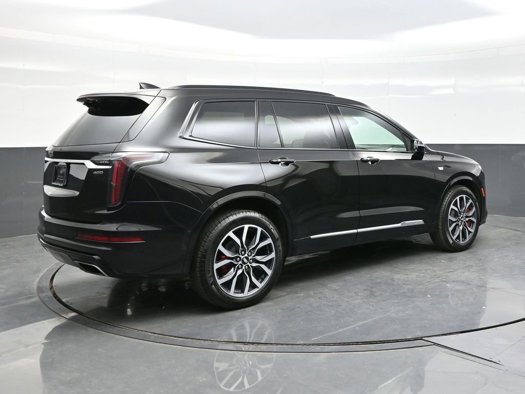 Certified 2025 Cadillac XT6 Sport w/ Platinum Package AWD/4WD image 7
