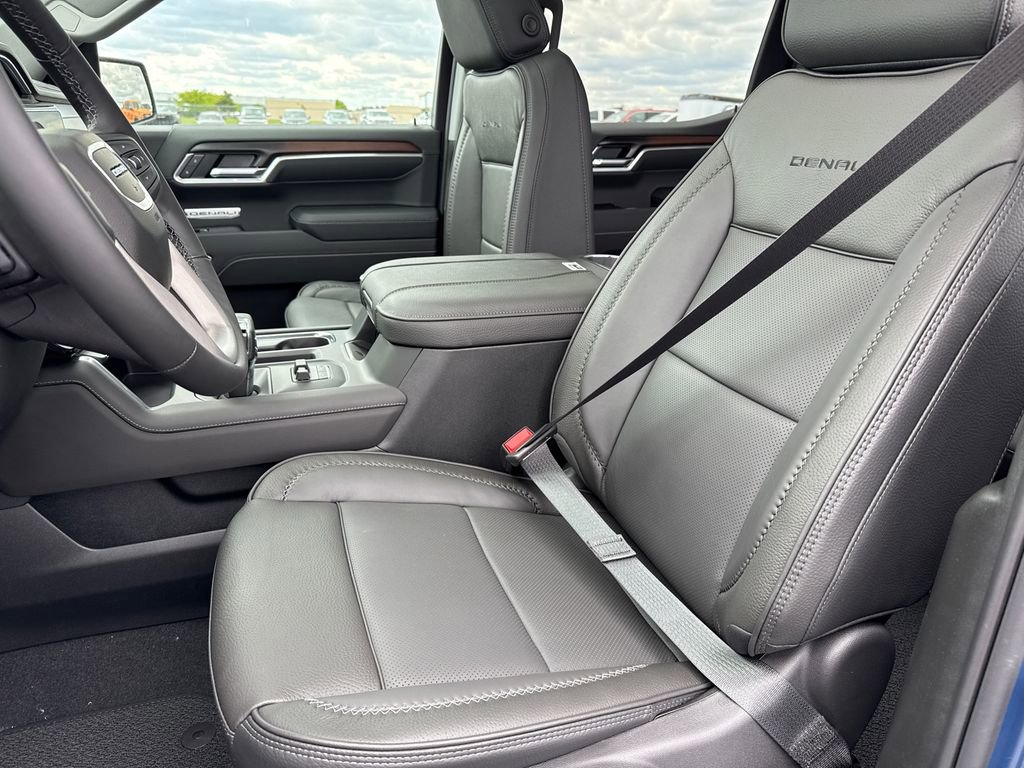 New 2026 GMC Sierra 1500 Denali AWD/4WD image 18