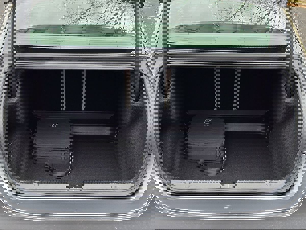 Used 2023 Mercedes-Benz EQE 350+ Sedan image 66