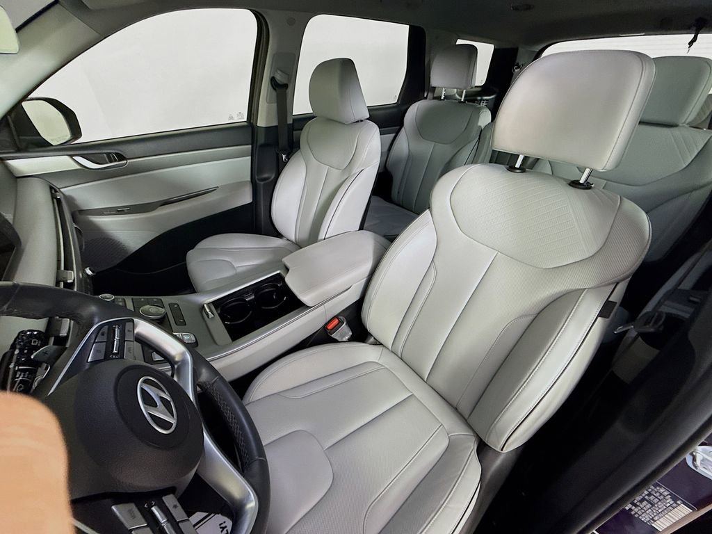 Used 2025 Hyundai Palisade SEL FWD image 11