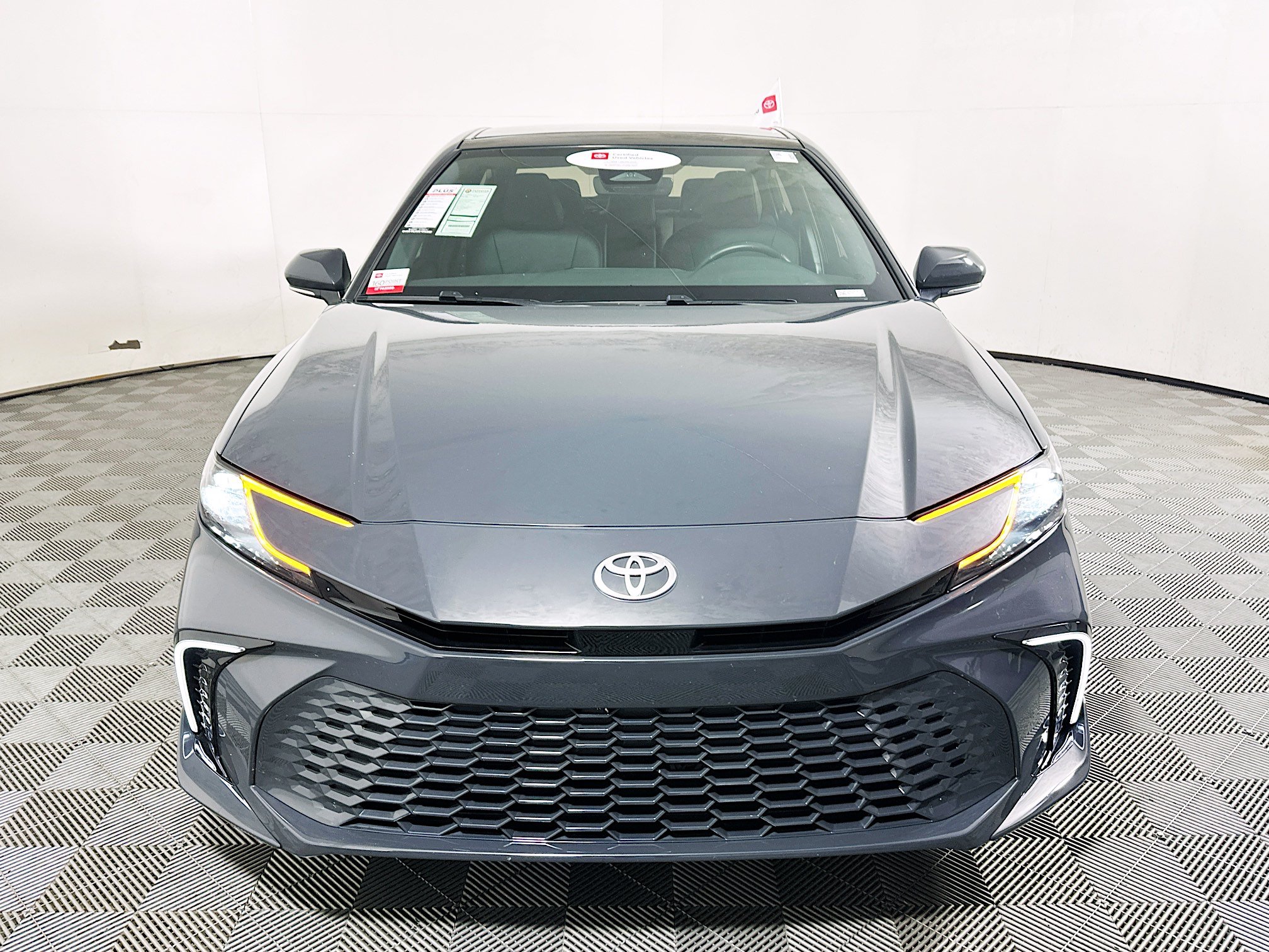 Certified 2025 Toyota Camry XSE FWD image 8